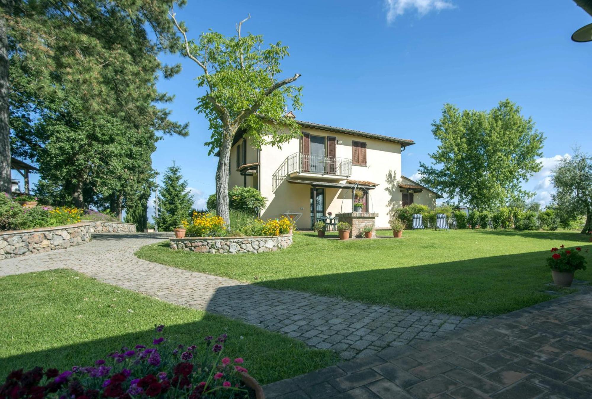 Agriturismo Il Poggetto Сан Джиминяно Екстериор снимка