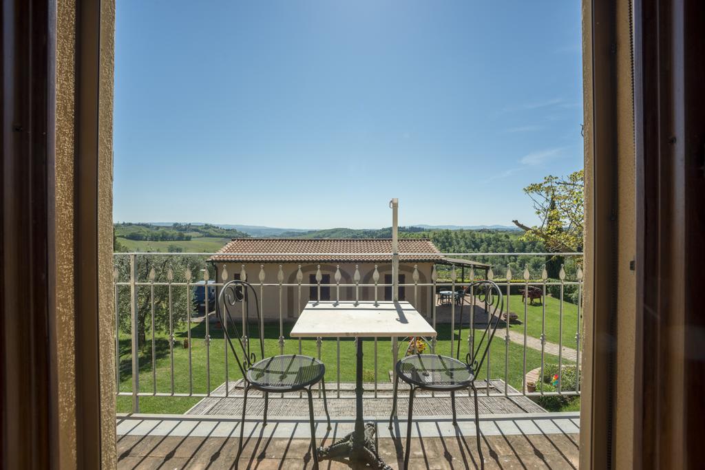 Agriturismo Il Poggetto Сан Джиминяно Екстериор снимка