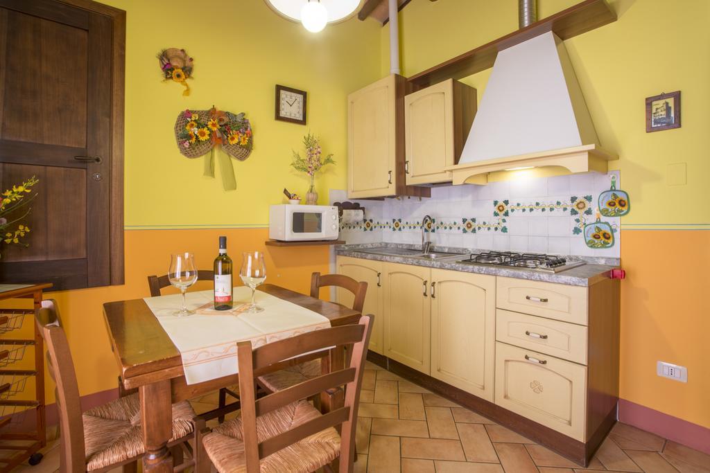 Agriturismo Il Poggetto Сан Джиминяно Екстериор снимка