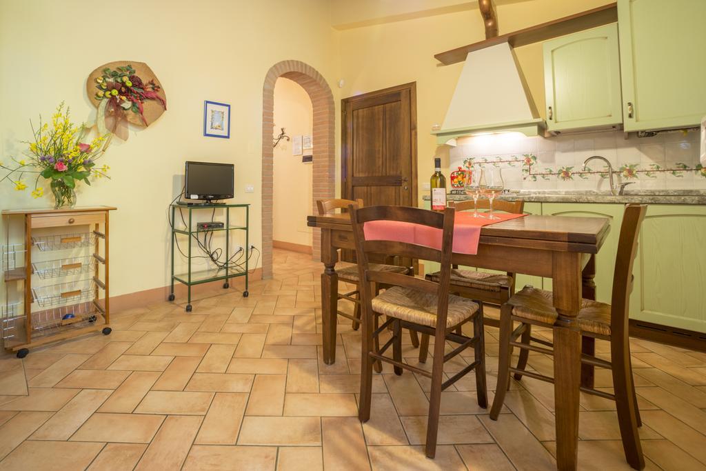 Agriturismo Il Poggetto Сан Джиминяно Екстериор снимка